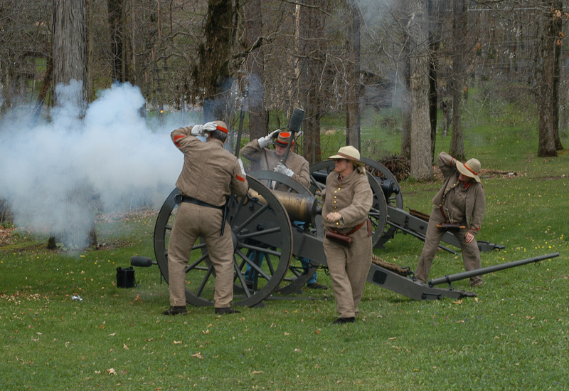 cannon 44
